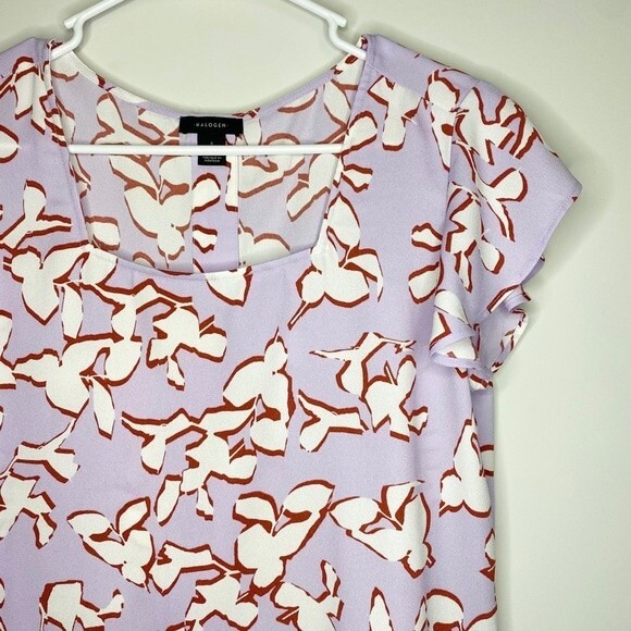 Halogen Lavendar Cap Sleeve Blouse Faux Button Back Square Neck Size S - Picture 6 of 7